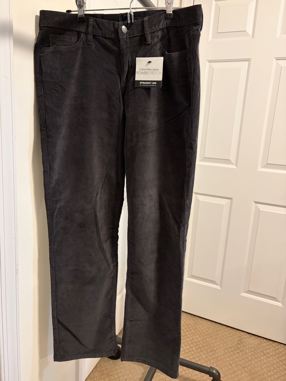 NWT Calvin Klein Jeans women’s Power Stretch Straight Leg corduroy pants
